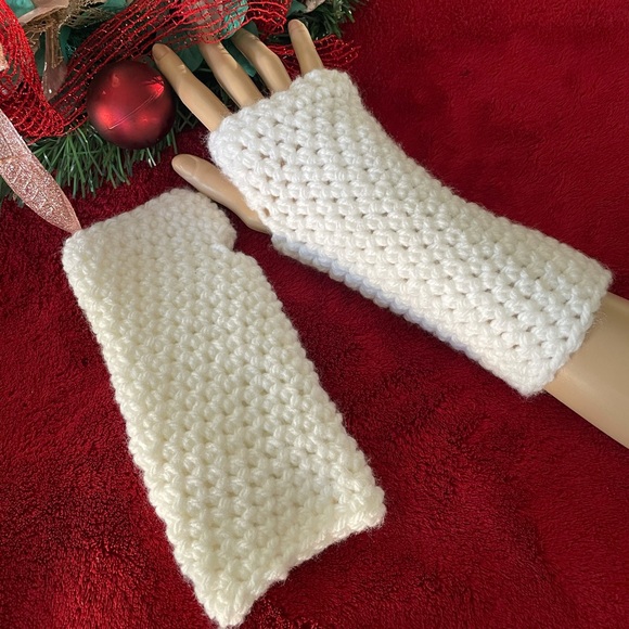 Accessories - 🧤Crochet Minimalist Fingerless Texting Gloves 🧤